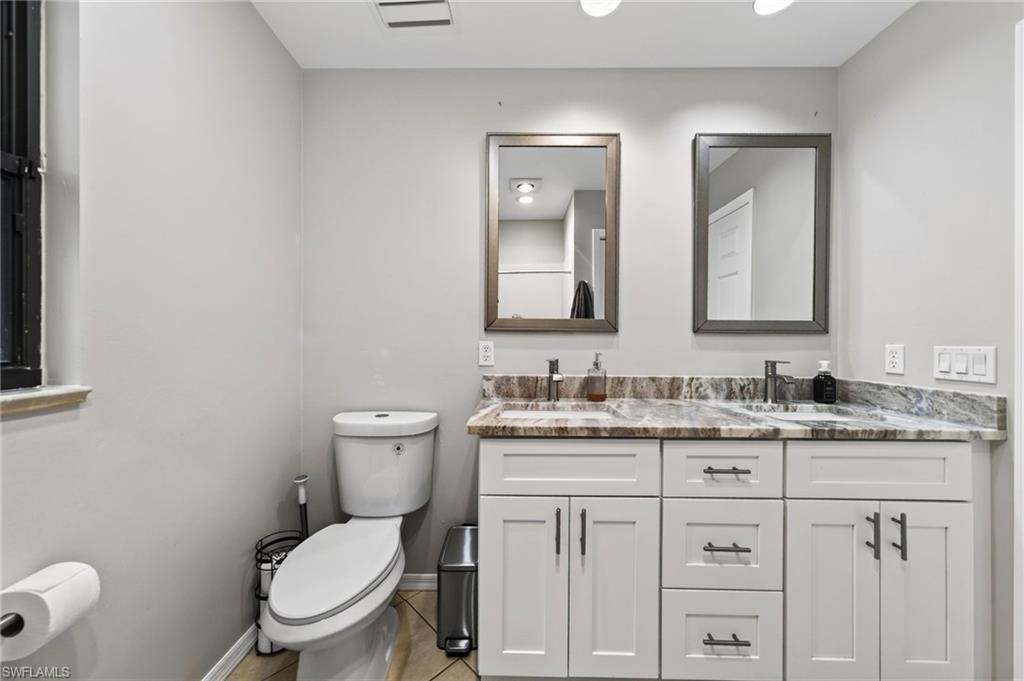 2370 Pine Woods Cir 35 Property Photo 34
