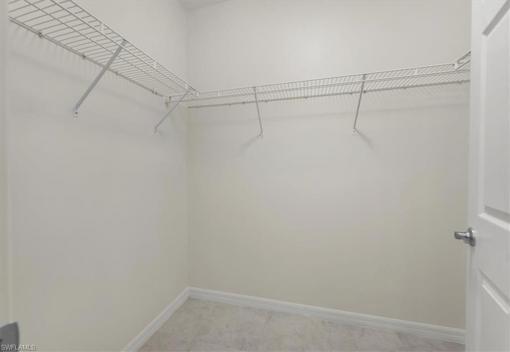 673 Hadley St E Property Photo 24