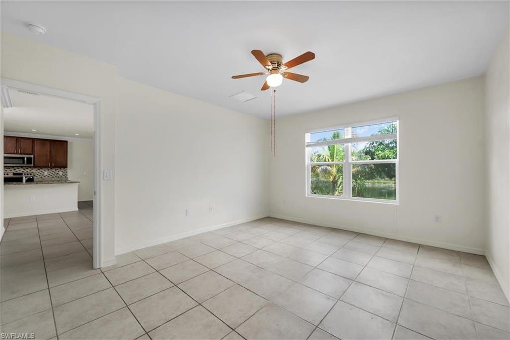 673 Hadley St E Property Photo 27