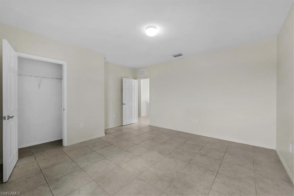 673 Hadley St E Property Photo 42