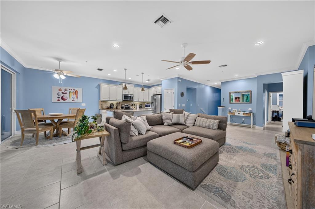6981 Avalon Cir 1207 Property Photo 8