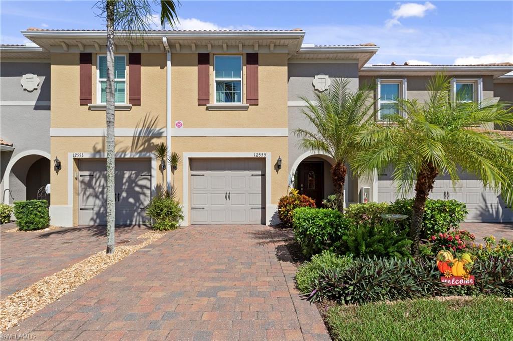 12555 Laurel Cove Dr Property Photo 2