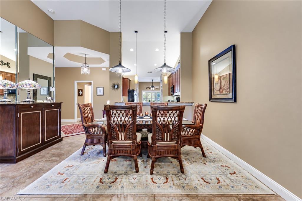 6928 Lone Oak Blvd Property Photo 4
