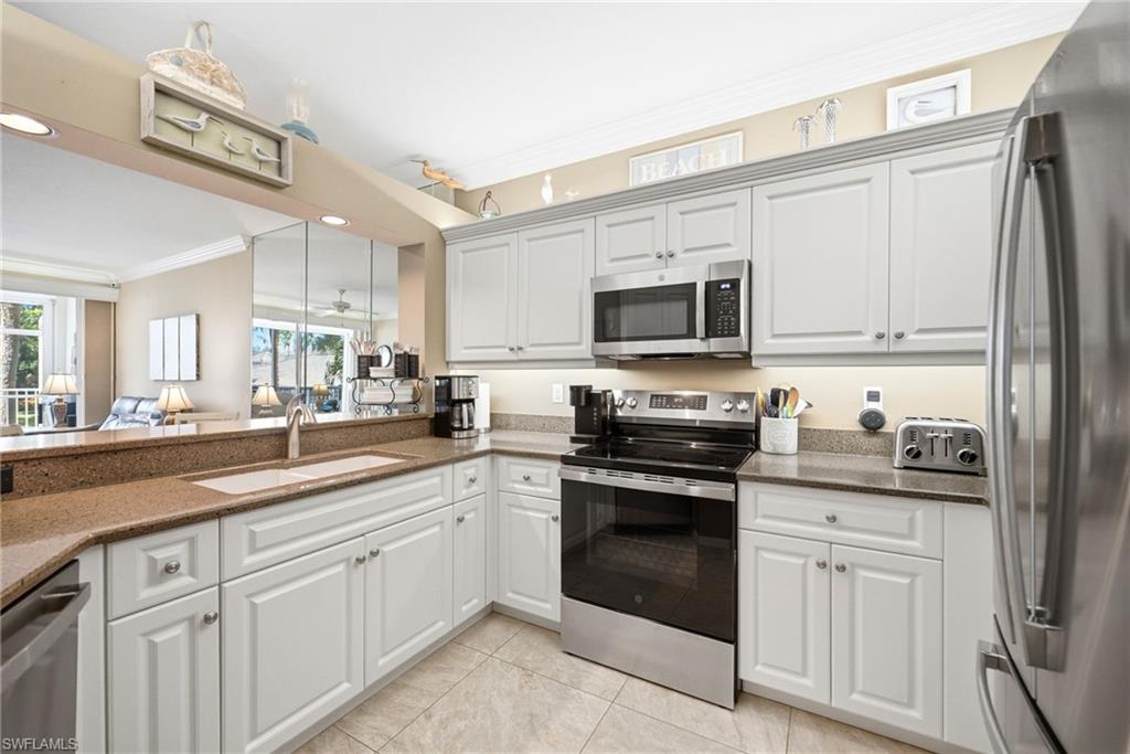 7670 Pebble Creek Cir 103 Property Photo 12