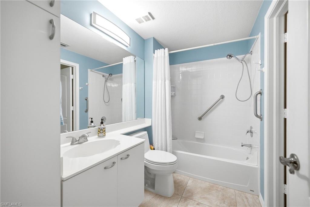 7670 Pebble Creek Cir 103 Property Photo 18