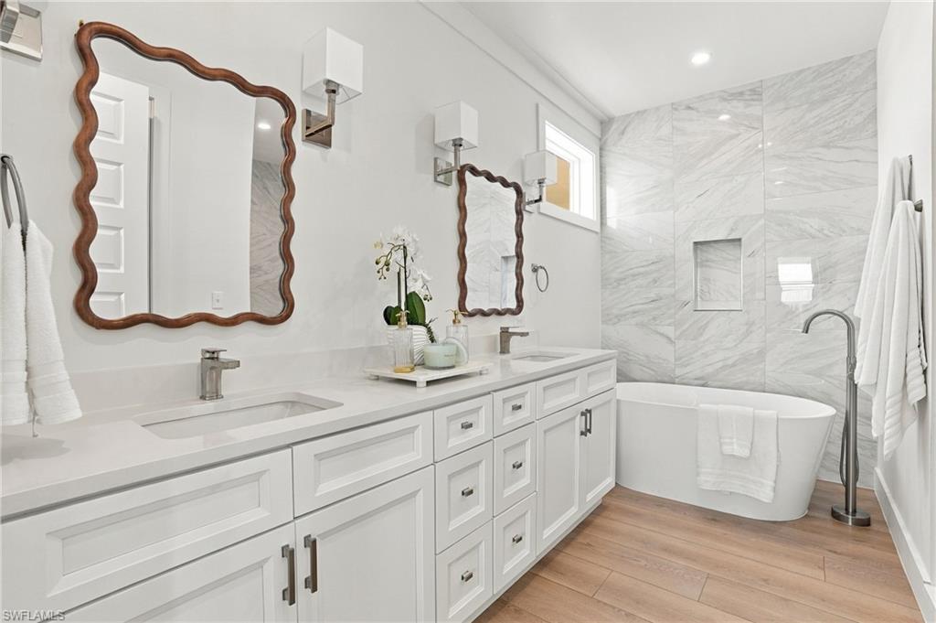 140 Bahia Via Property Photo 25