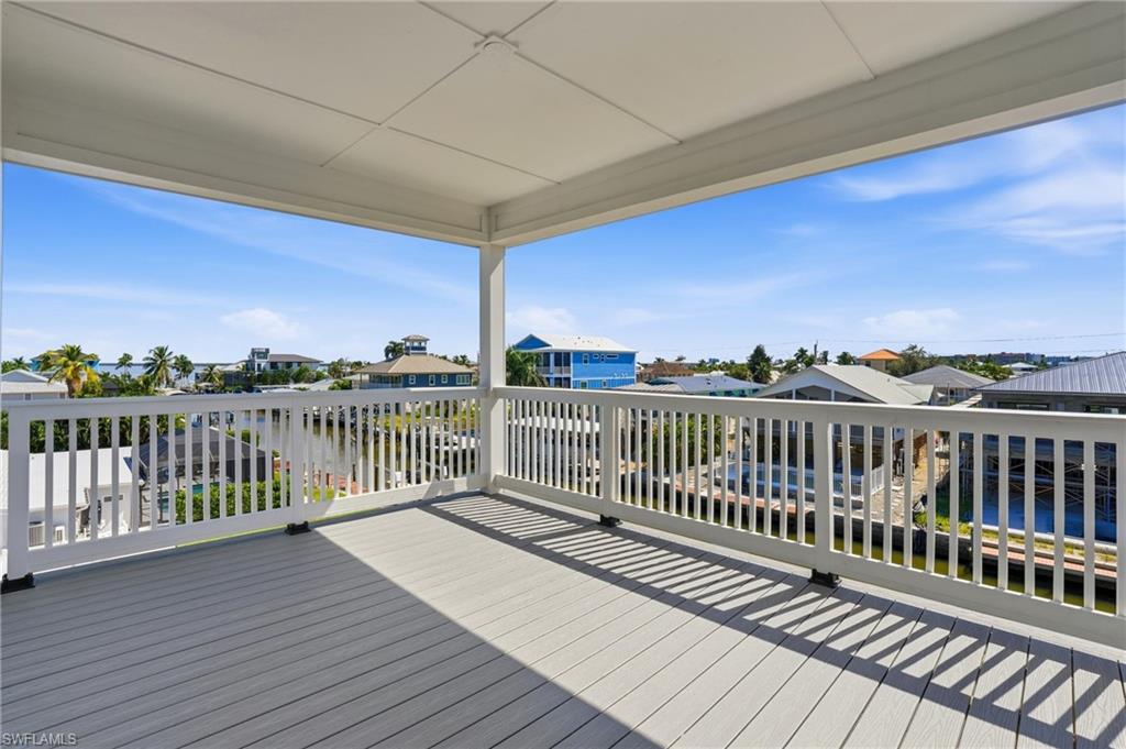 140 Bahia Via Property Photo 28