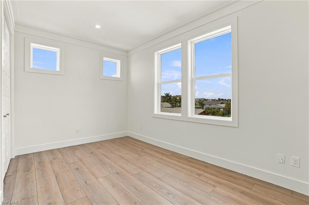 140 Bahia Via Property Photo 35