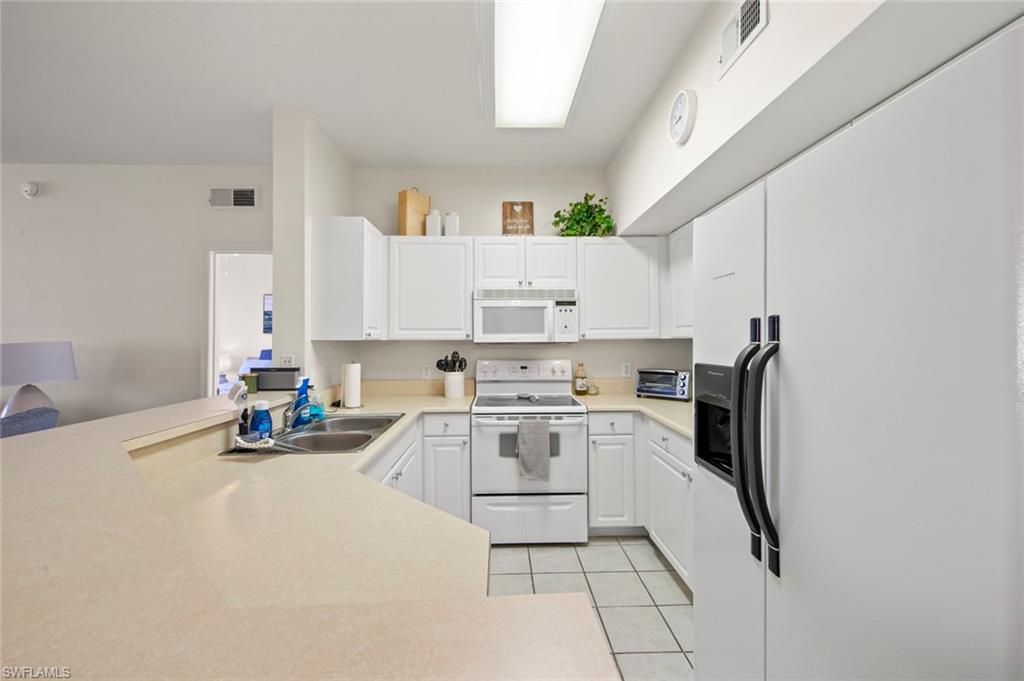 15630 Ocean Walk Cir 214 Property Photo 9
