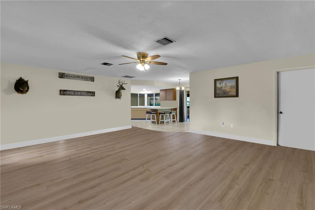 340 Pollywog Pt Property Photo 5