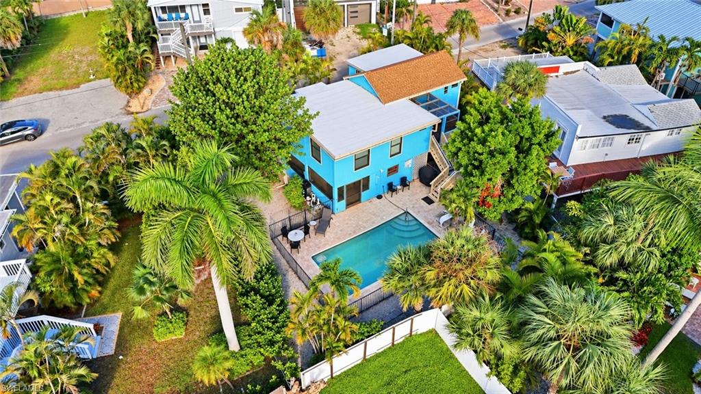210 Miramar St Property Photo 1