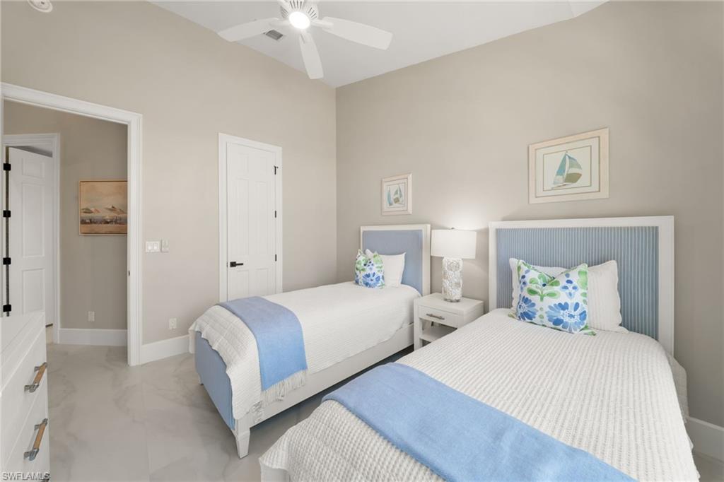 164 Colonade Cir Property Photo 17