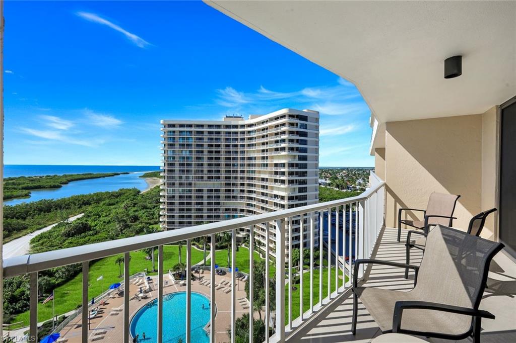 380 Seaview Ct 1201 Property Photo 2