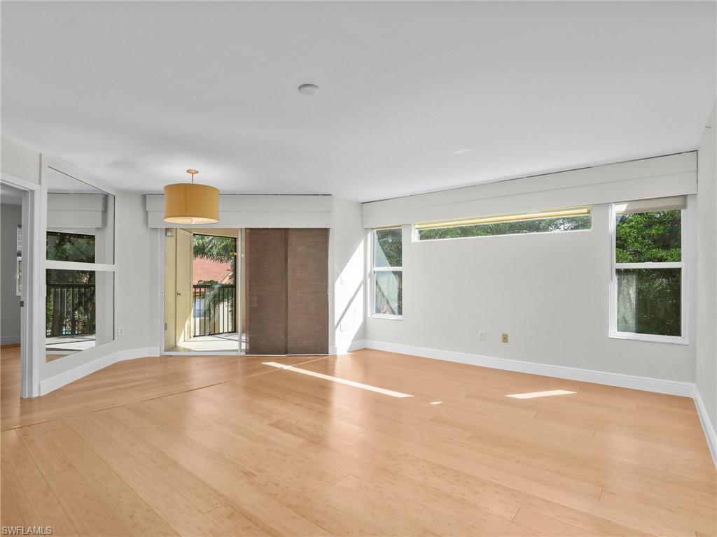 8870 Colonnades Ct W 332 Property Photo 10
