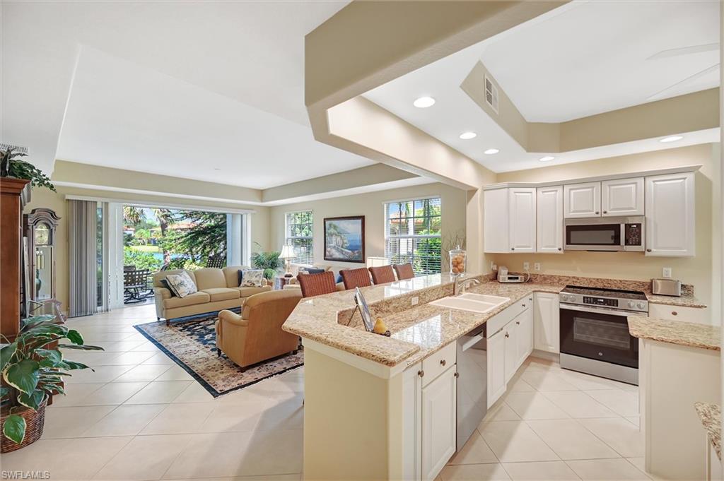 6433 Legacy Cir 1302 Property Photo 7
