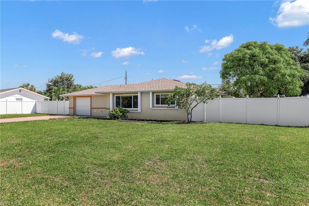4690 Capri Dr Property Photo 2