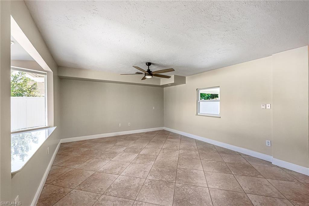 4690 Capri Dr Property Photo 11