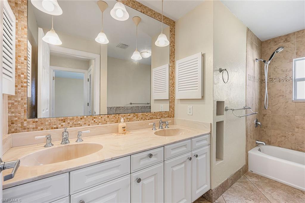 4690 Capri Dr Property Photo 19