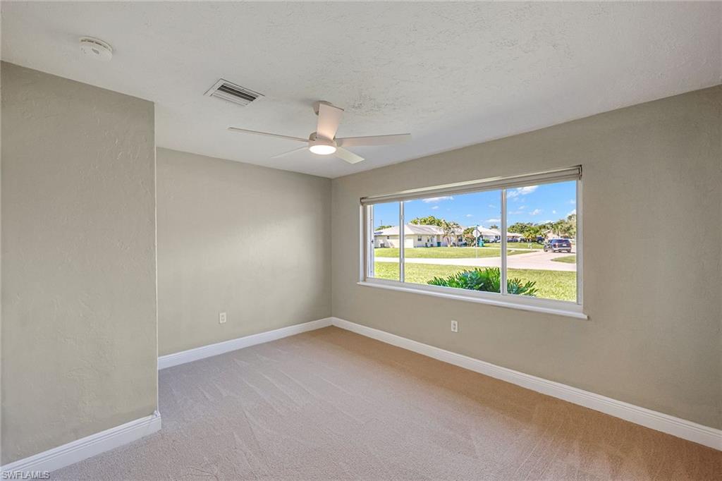 4690 Capri Dr Property Photo 20