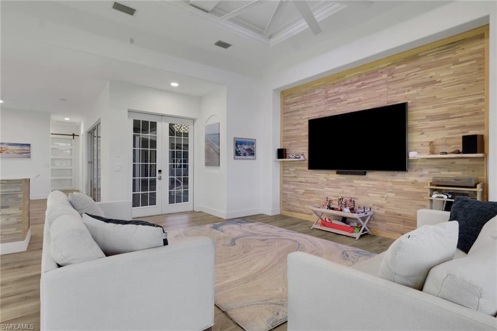 12500 Grandezza Cir Property Photo 10