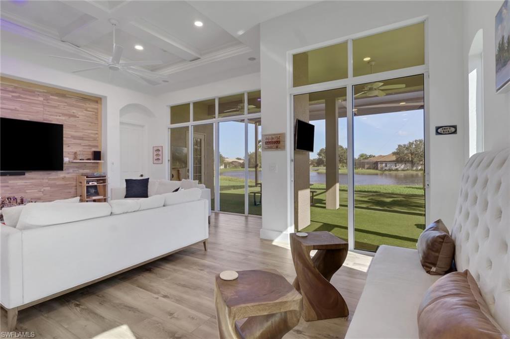 12500 Grandezza Cir Property Photo 13