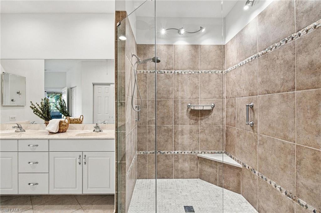 21744 Sound Way 201 Property Photo 11
