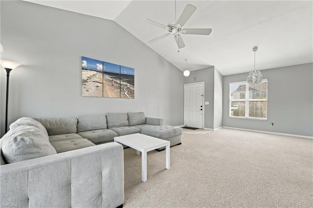 1566 Trafalgar Ln A Property Photo 8
