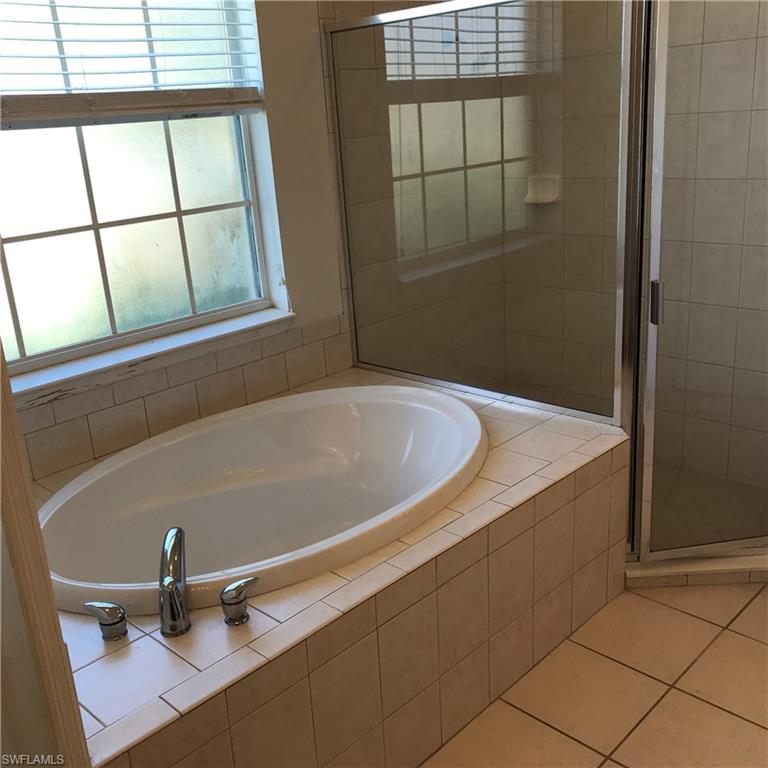 10680 Sir Michaels Place Dr Property Photo 16
