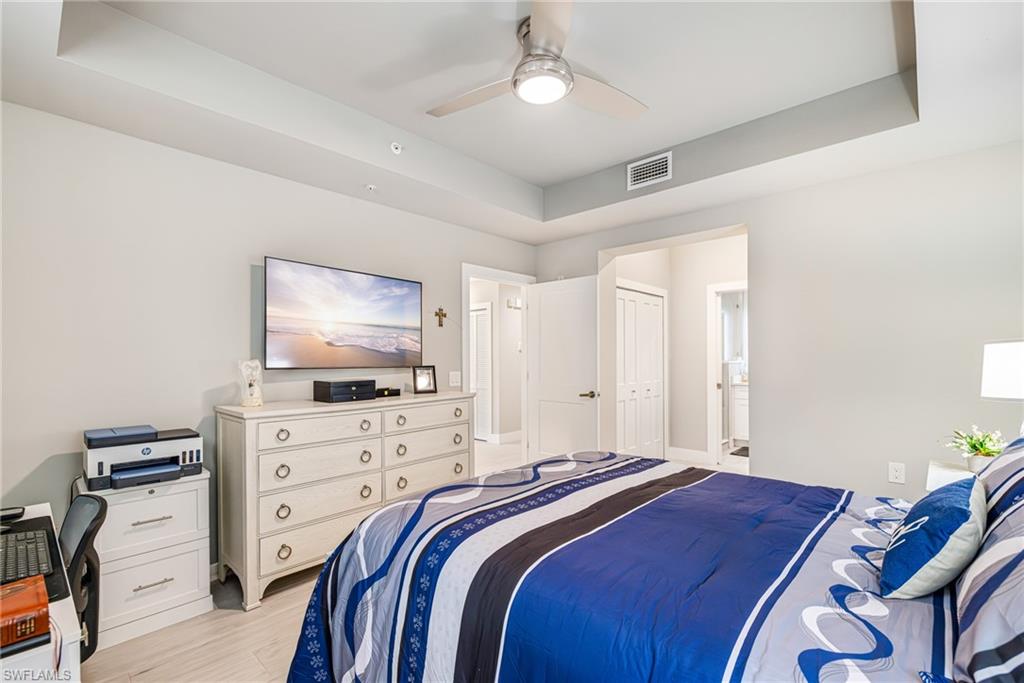 20922 Island Sound Cir 105 Property Photo 16