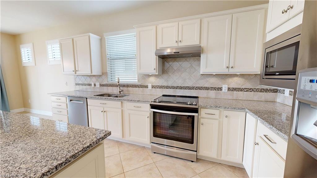 6264 Victory Dr Property Photo 7