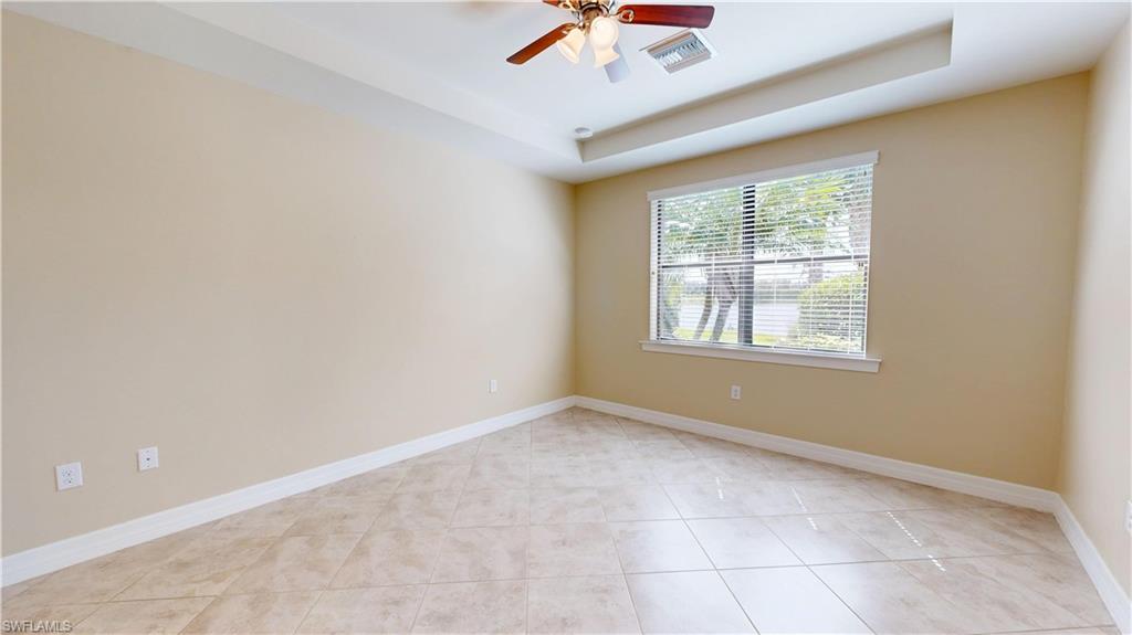 6264 Victory Dr Property Photo 25