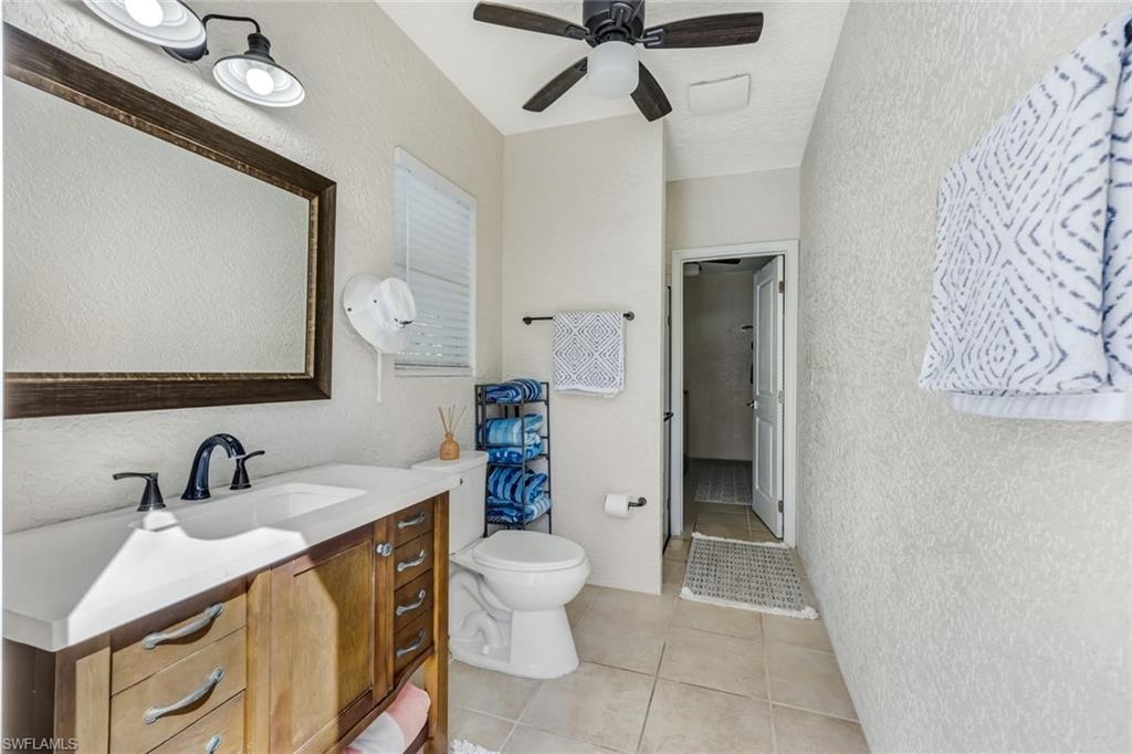 2061 Santa Barbara Blvd Property Photo 26