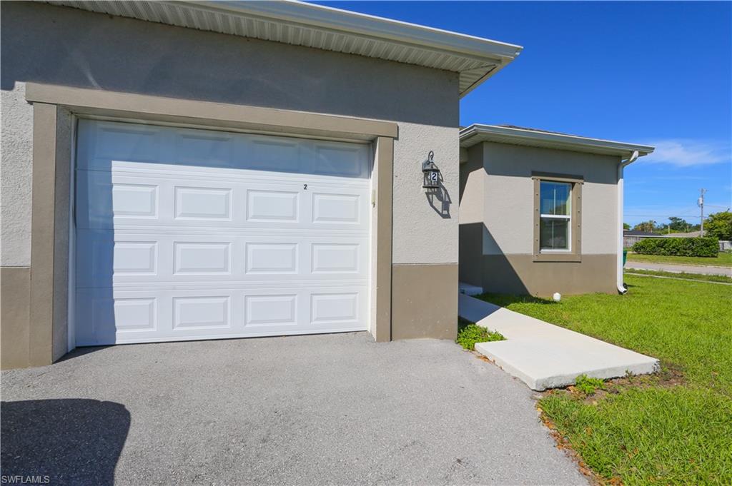 2061 Sunshine Blvd 2 Property Photo 2