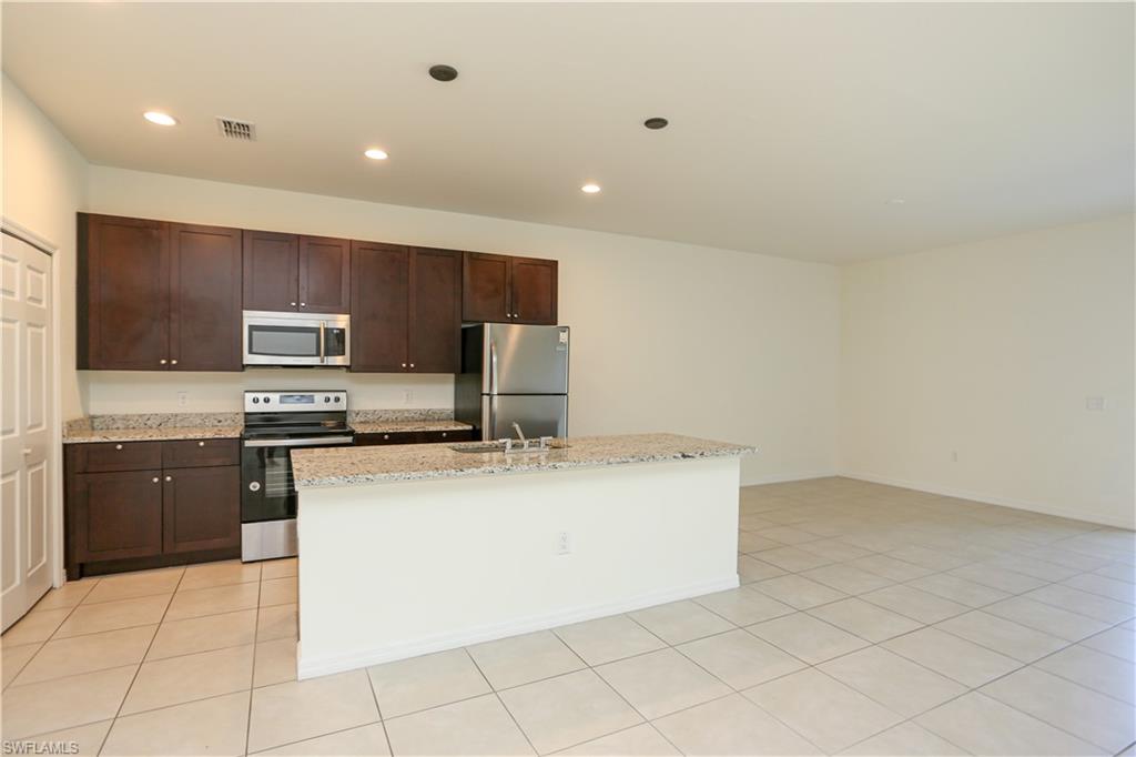 2061 Sunshine Blvd 2 Property Photo 17