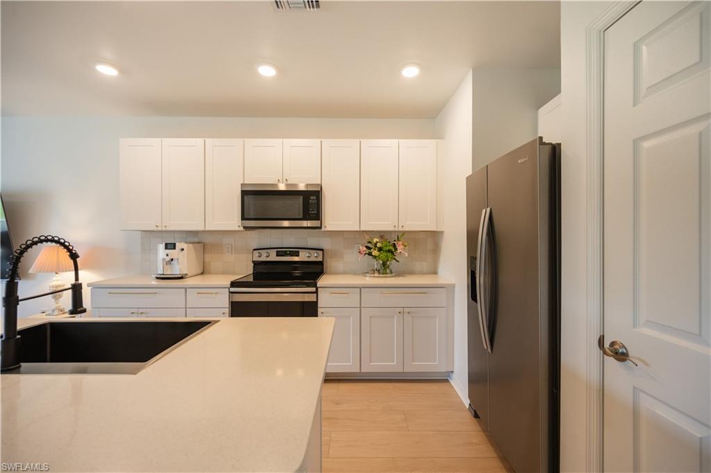 15480 Wildflower Cir Property Photo 1
