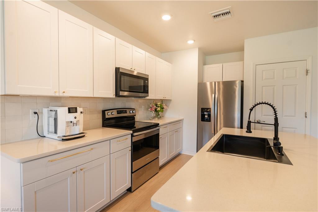 15480 Wildflower Cir Property Photo 9