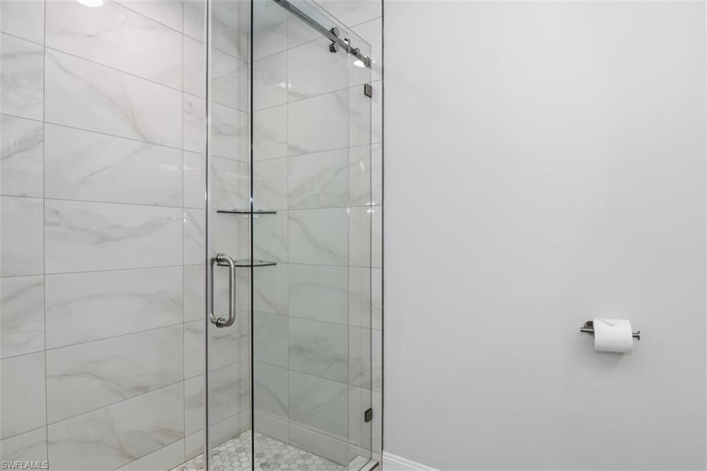 624 Wiggins Bay Dr Property Photo 8