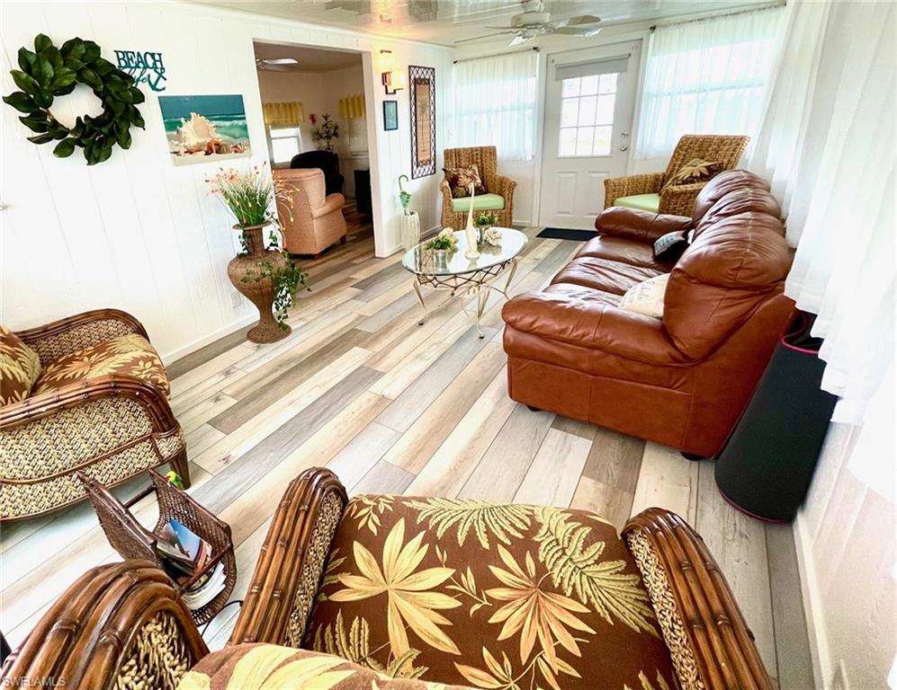 220 Derwent Blvd Property Photo 8