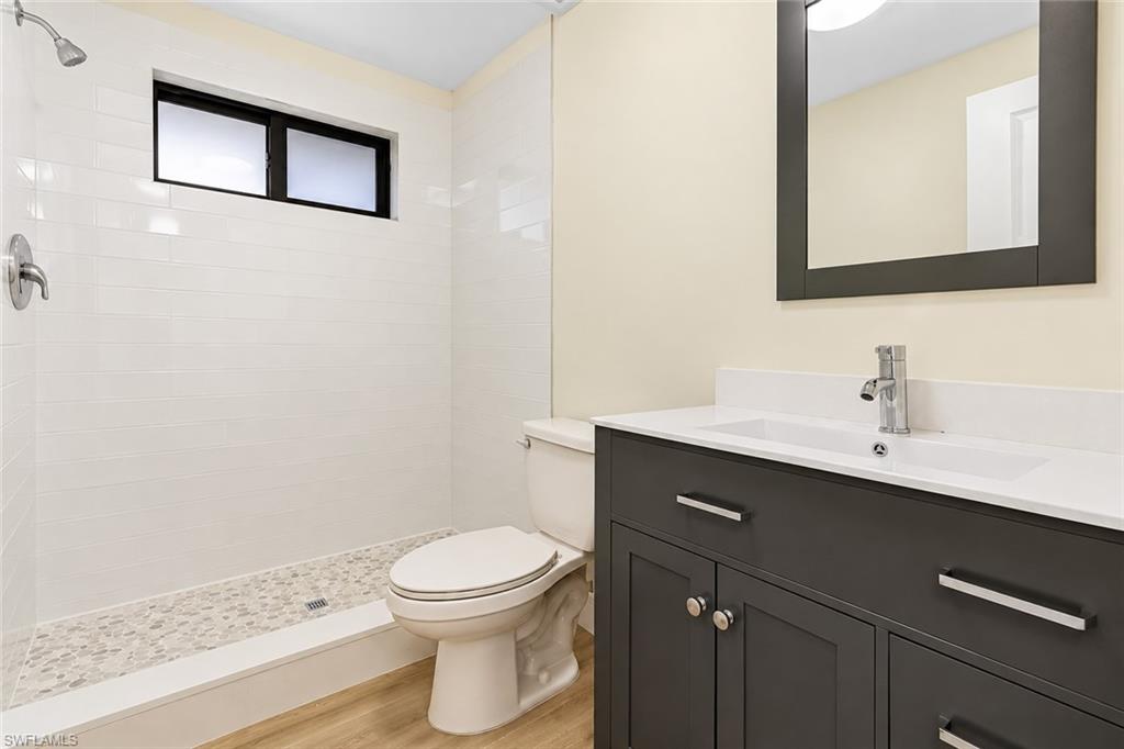 11390 Heidi Lee Ln Property Photo 9