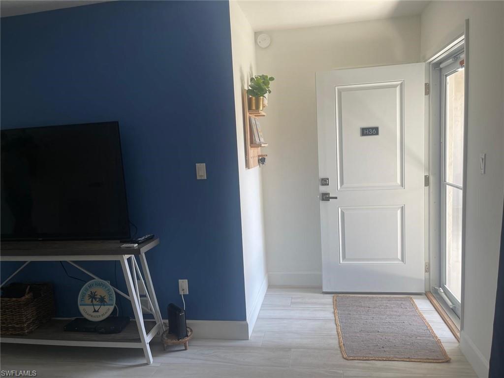 788 Park Shore Dr H36 Property Photo 2