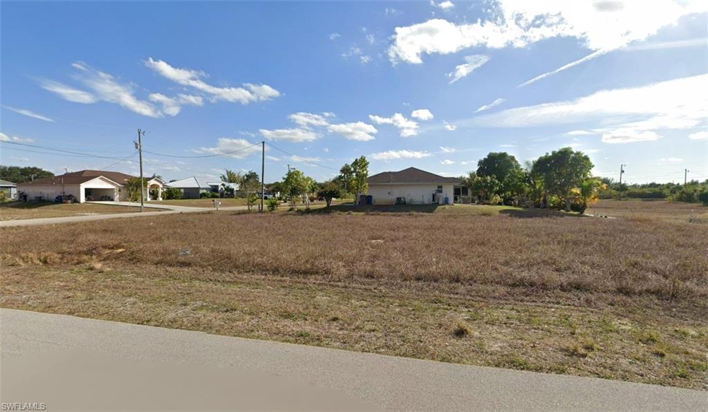 807 Bert AVE N Property Photo 1