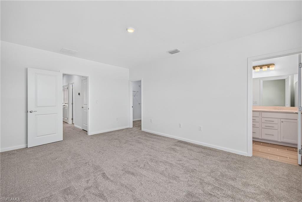 27826 Solis Grande Dr Property Photo 5