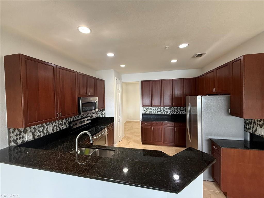 1370 Mariposa Cir 22105 Property Photo 8
