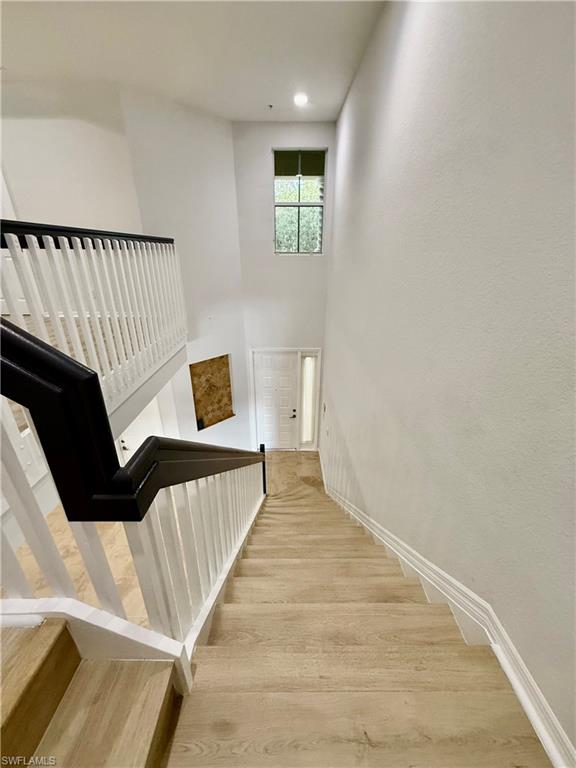 1370 Mariposa Cir 22105 Property Photo 32