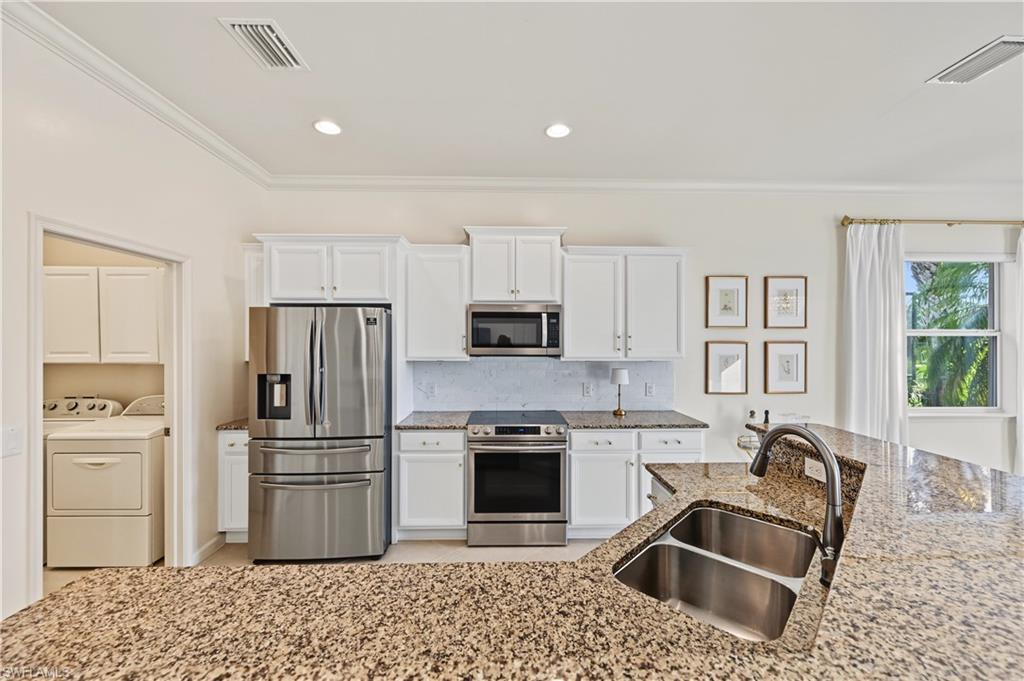 10523 Yorkstone Dr Property Photo 17