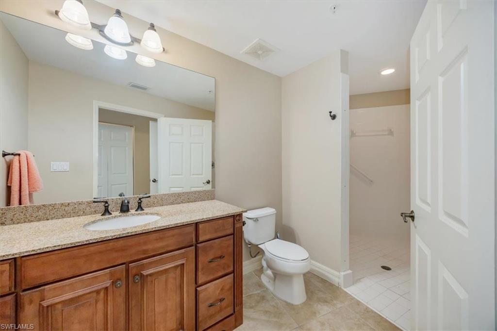 451 Bayfront Pl 5207 Property Photo 12