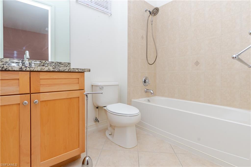 9138 Chula Vista St 12703 Property Photo 17