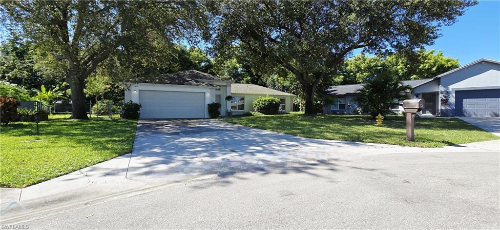 687 Grove Dr Property Photo 17