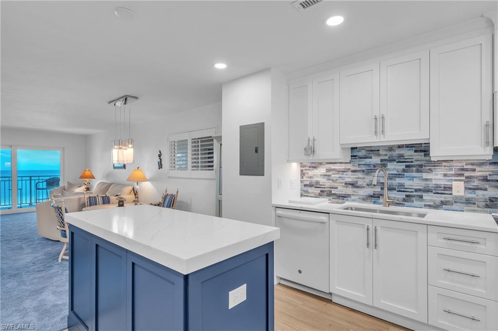 7400 Estero BLVD 404 Property Photo 1