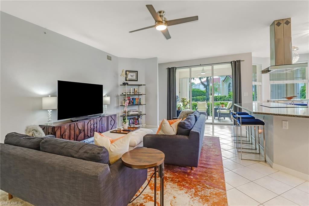 680 Lalique Cir 1204 Property Photo 2